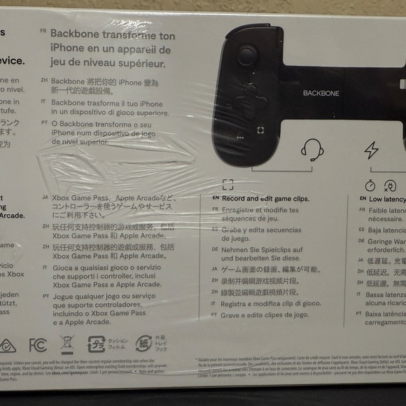 BACKBONE One Mobile Gaming Controller (Lightning) Xbox Sealed in Box - Picture 7 of 8